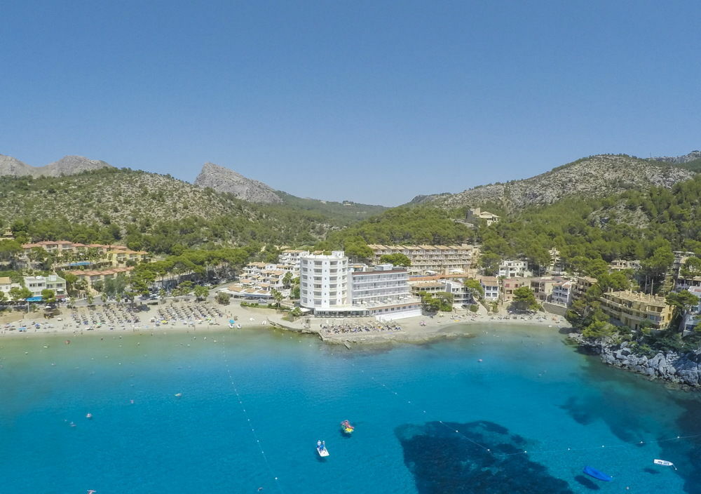Universal Aparthotel Don Camilo Sant Elm Exterior photo